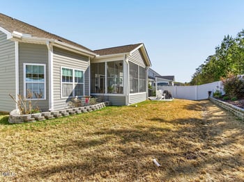 20 Bowhill Dr, Clayton, NC 27527