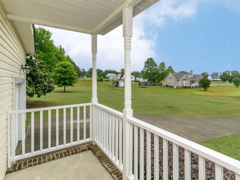 20 Broken Arrow Cir, Youngsville, NC 27596