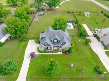 20 Brookshire Dr, Youngsville, NC 27596