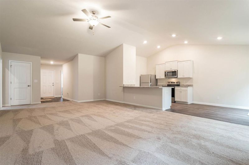 20 Chirping Bird Ct, Youngsville, NC 27596