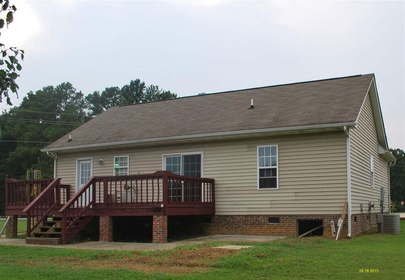 20 Eagles Nest Dr, Zebulon, NC 27597