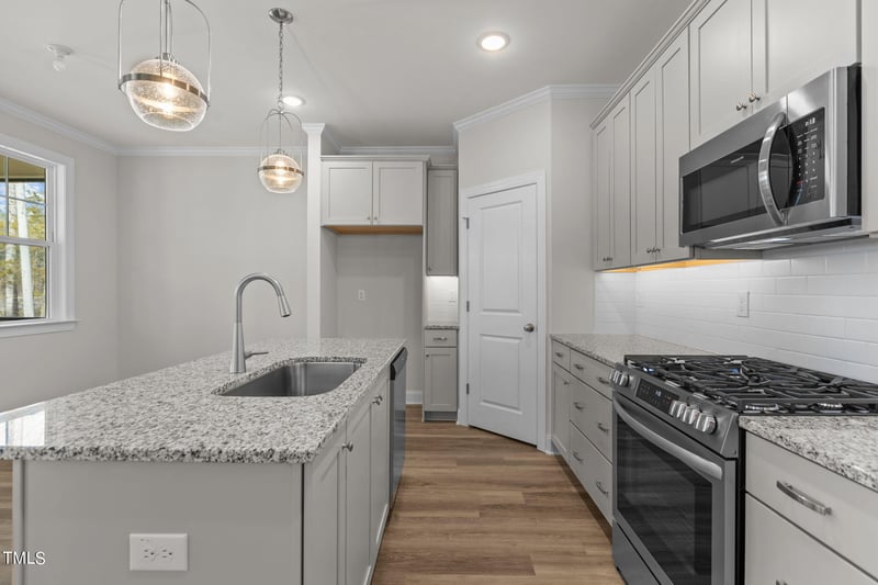 20 Everwood Ct, Youngsville, NC 27596