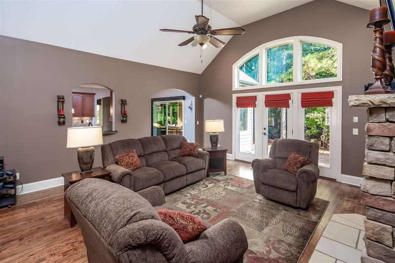 20 Granite Dr, Franklinton, NC 27525