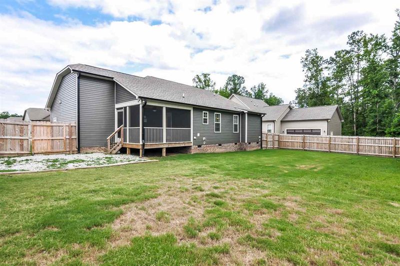 20 Hanford Dr, Clayton, NC 27527