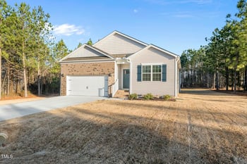 20 Hickory Hollow Cir, Youngsville, NC 27596