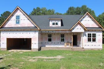 20 Home Place Ln, Zebulon, NC 27597