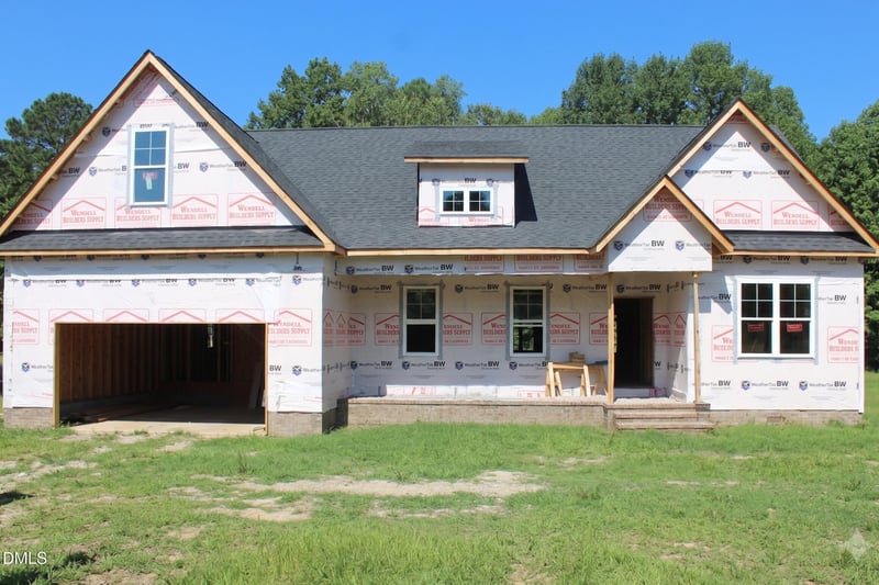 20 Home Place Ln, Zebulon, NC 27597