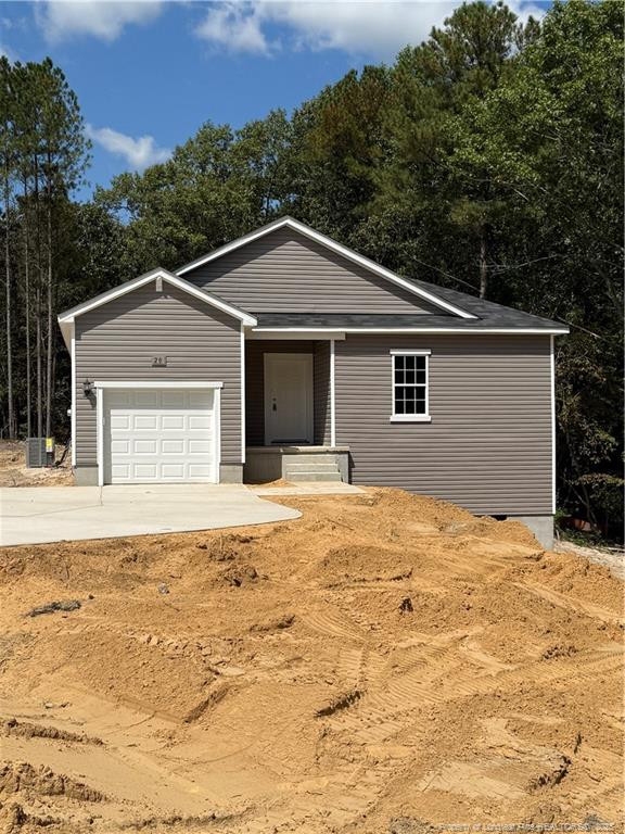 20 Horse Trot Ln, Sanford, NC 27332