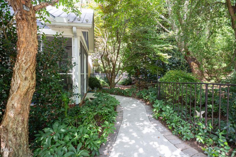 20 Indigo Creek Trl, Durham, NC 27712