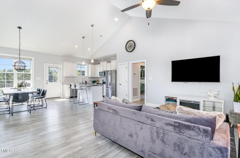 20 Ingate Way, Louisburg, NC 27549