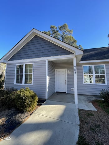 20 Korea St #A, Franklinton, NC 27525