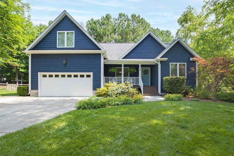 20 Lansgate Ct, Durham, NC 27713