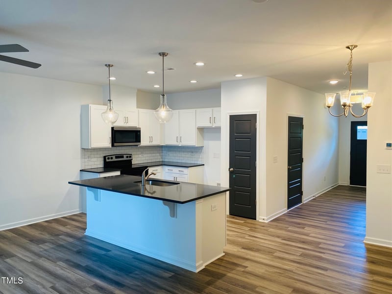 20 S Lenny Dr #11, Clayton, NC 27520