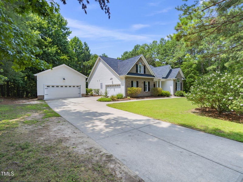 20 Little River Ct, Youngsville, NC 27596