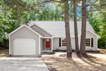 20 Meadowcrest Dr, Durham, NC 27703
