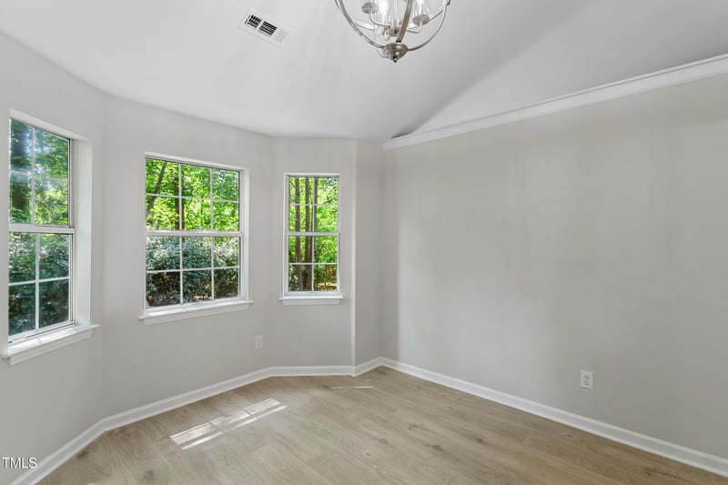 20 Meadowcrest Dr, Durham, NC 27703