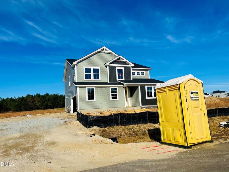 20 Mendenhall Dr, Angier, NC 27501