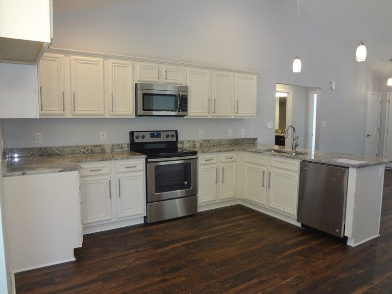 20 Northview Ct, Louisburg, NC 27549
