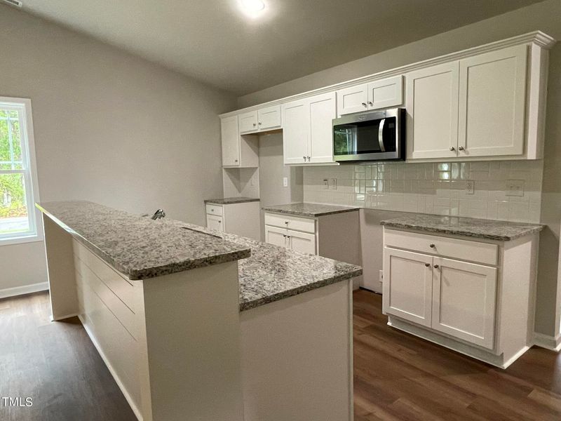 20 Oakfield Trace Dr, Four Oaks, NC 27524