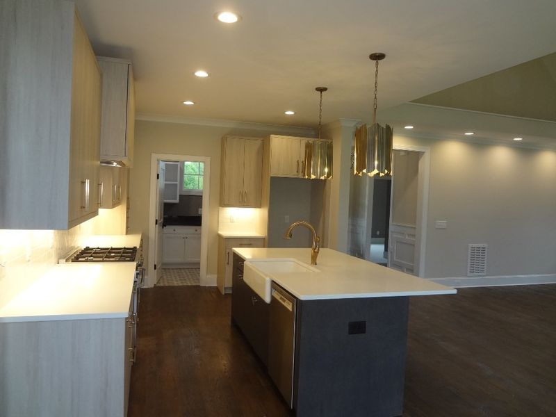 20 Old Spur Rd, Youngsville, NC 27596