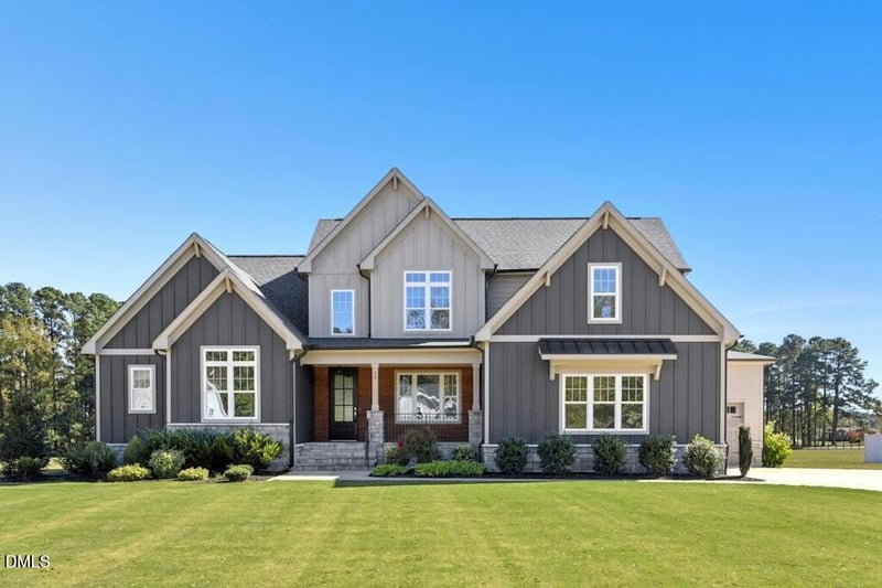 20 Paddocks Ct, Zebulon, NC 27597