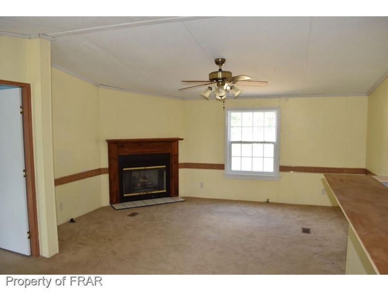 20 Pine Needles Dr, Lillington, NC 27546