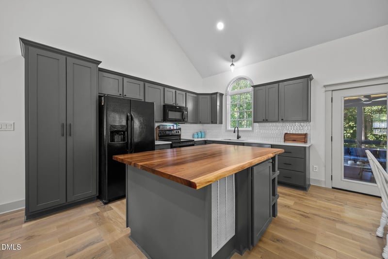 20 Richmond Pl, Youngsville, NC 27596