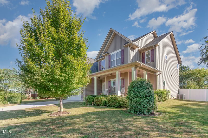 20 River Knoll Dr, Clayton, NC 27527