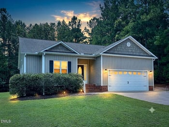 20 Sequoia Dr, Clayton, NC 27527
