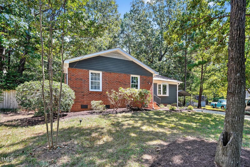 20 Summerglen Ct, Durham, NC 27713