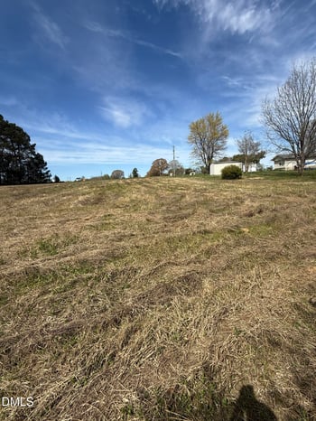 20 Sutton Rd, Louisburg, NC 27549