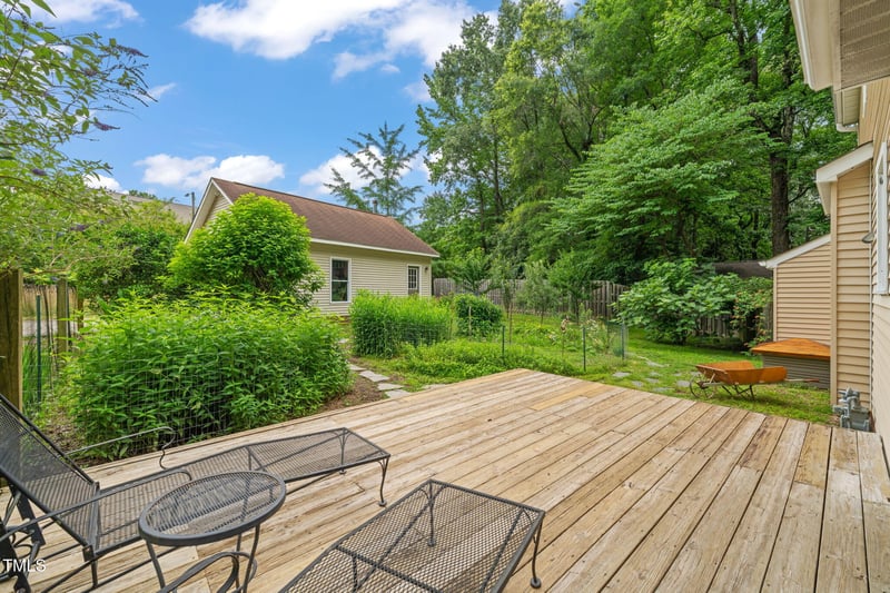 20 Timberlyne Rd, Chapel Hill, NC 27514