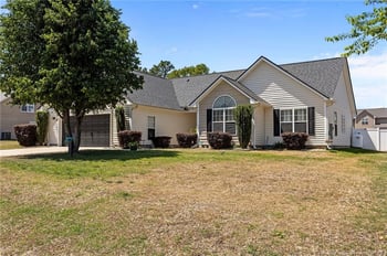 20 Turkey Oak Cir, Bunnlevel, NC 28323