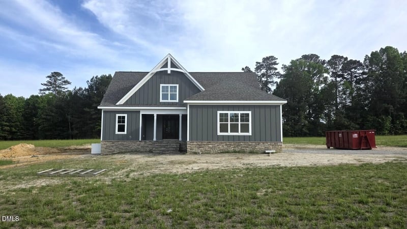 20 White Deer Ln, Youngsville, NC 27596