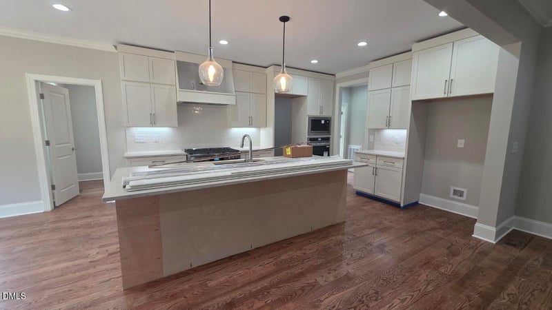 20 White Deer Ln, Youngsville, NC 27596