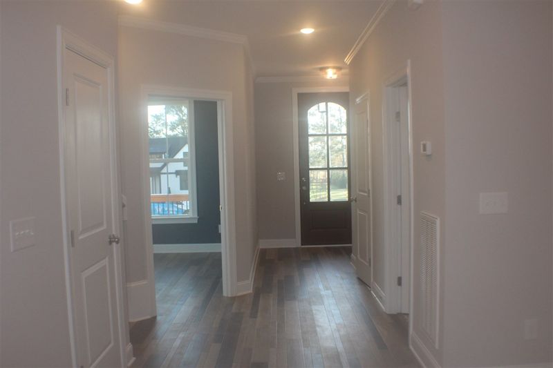 20 Willow Bend Dr, Youngsville, NC 27596
