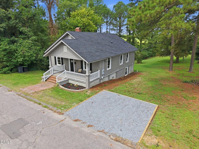 200 17th St, Erwin, NC 28339