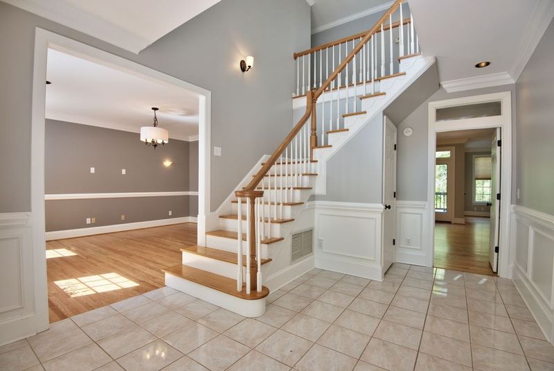200 Arcadia Ln, Chapel Hill, NC 27514