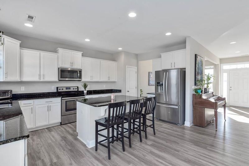 200 Ashberry Ln, Youngsville, NC 27525