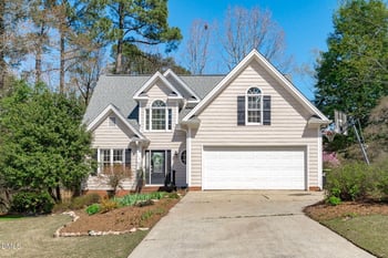 200 Avent Pines Ln, Holly Springs, NC 27540