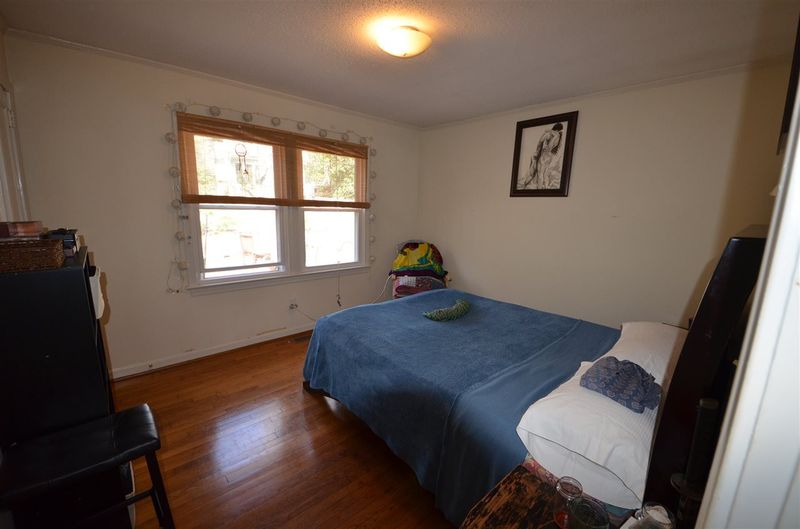 200 Barclay Rd, Chapel Hill, NC 27516