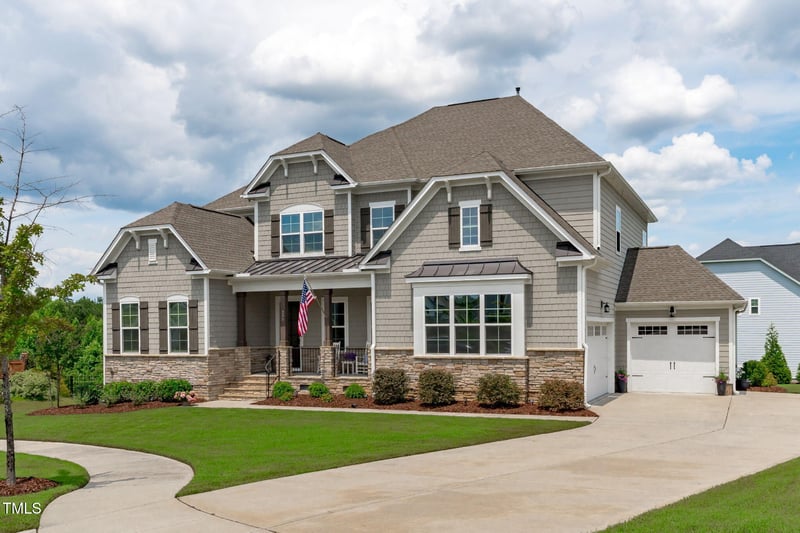 200 Baskerville Ct, Holly Springs, NC 27540