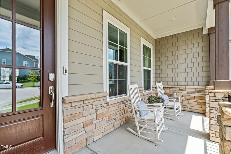 200 Baskerville Ct, Holly Springs, NC 27540