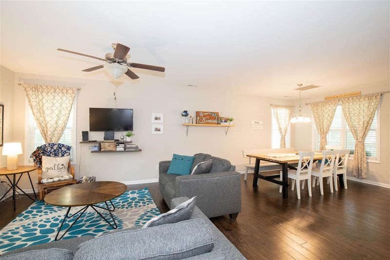 200 Baucom St, Apex, NC 27502