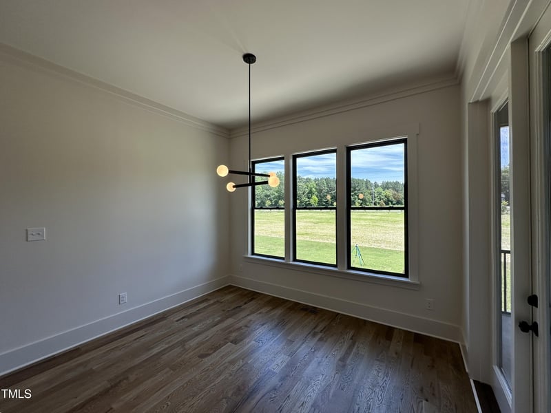 200 Broadleaf Ln, Youngsville, NC 27596