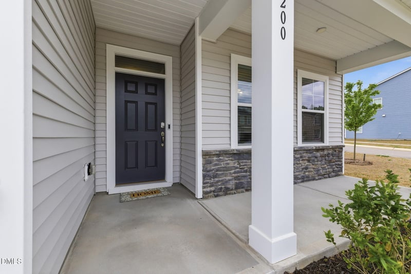 200 Carolina Maple Dr, Franklinton, NC 27525