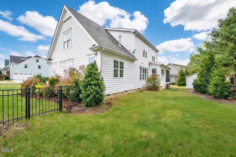 200 Character Dr, Rolesville, NC 27571