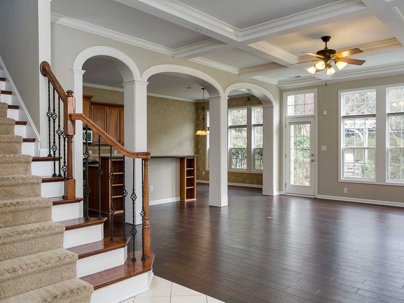 200 Chateau Pl, Chapel Hill, NC 27516