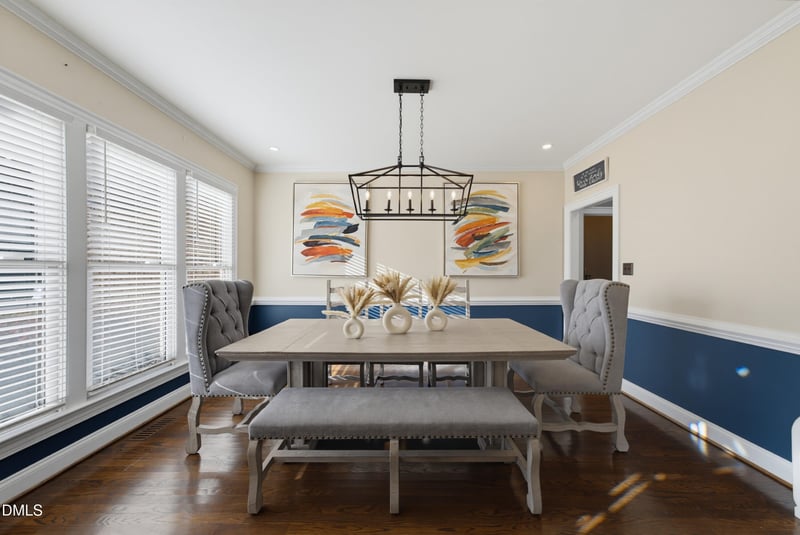 200 Cherry Laurel Dr, Clayton, NC 27527