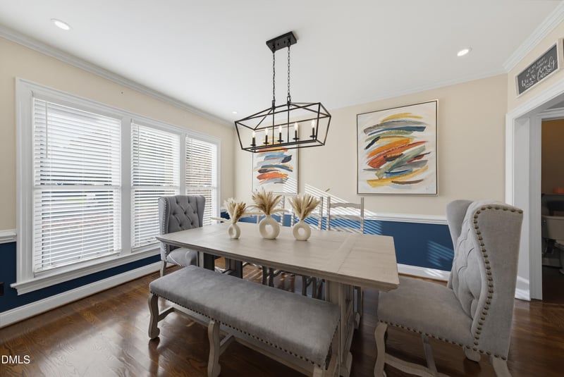 200 Cherry Laurel Dr, Clayton, NC 27527